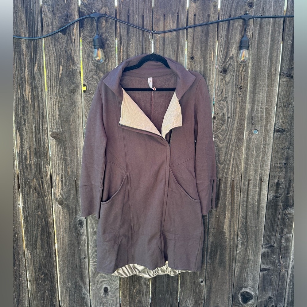 Indigenous Dark and Light Grey Fleece Zip-Up Asymmetrical Long Cardigan Jacket S